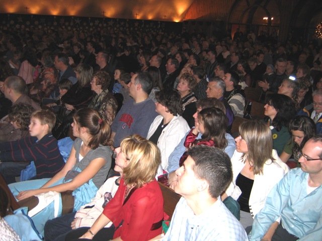 Assembl�e lors de la messe de No�l